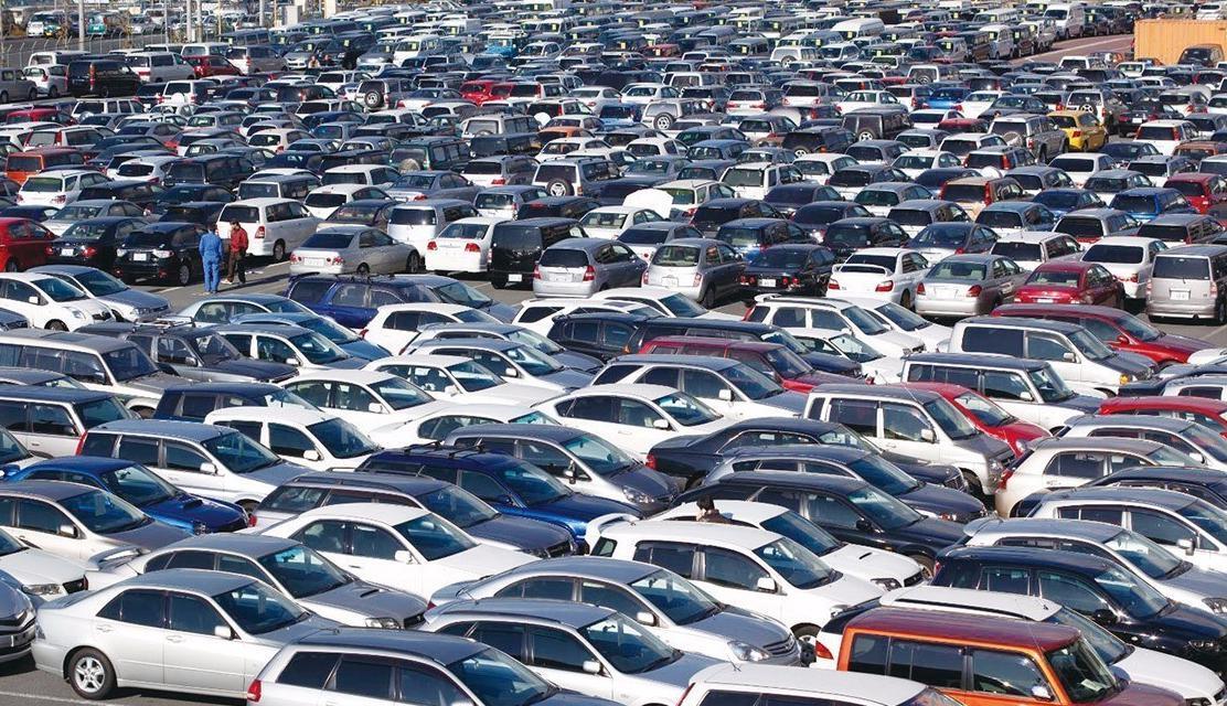 13年大众桑塔纳跑了8万值多少钱,20年前的桑塔纳配置与现款对比