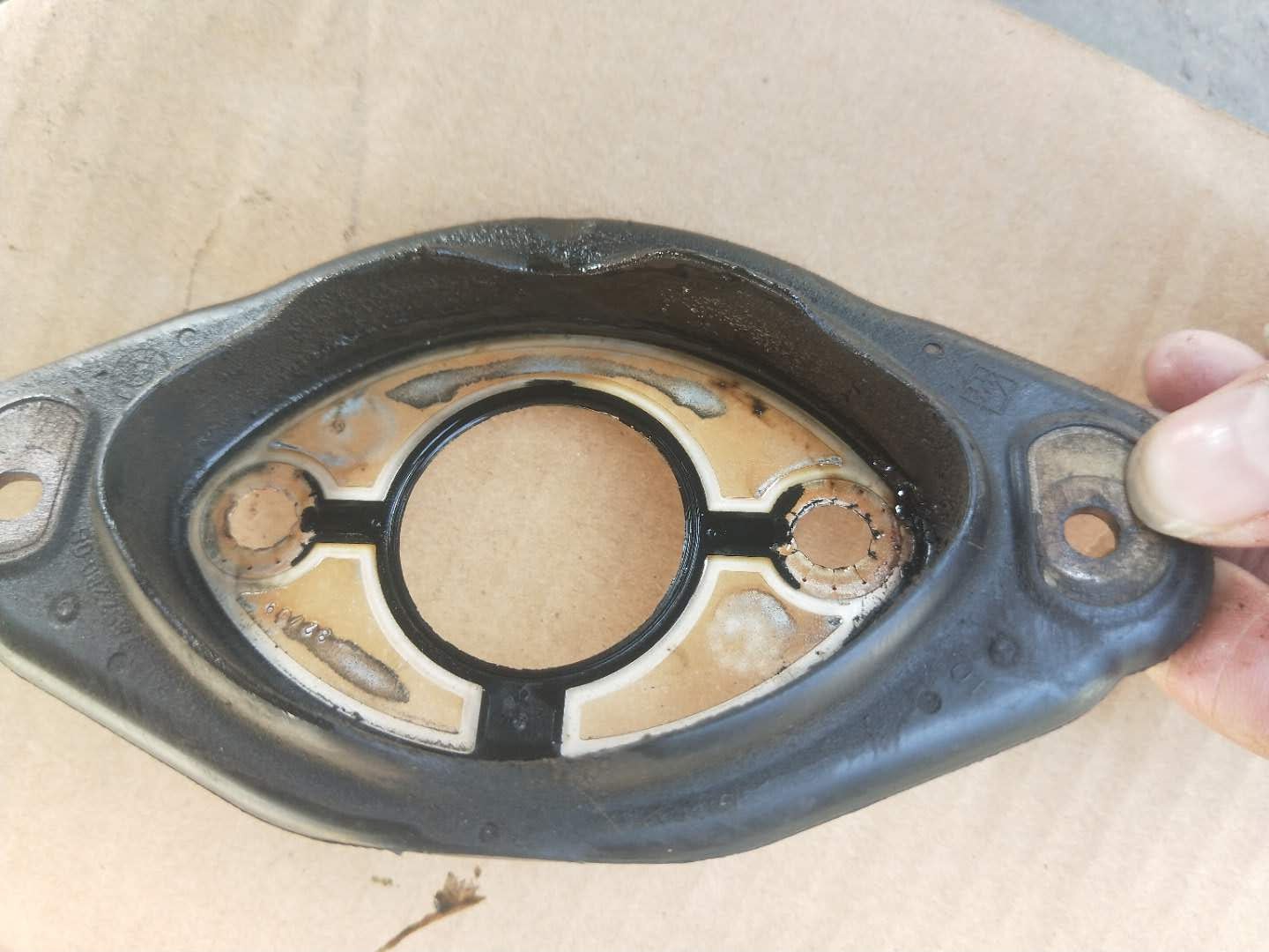 宝马发动机漏油维修,宝马发动机漏油的终极解决方案