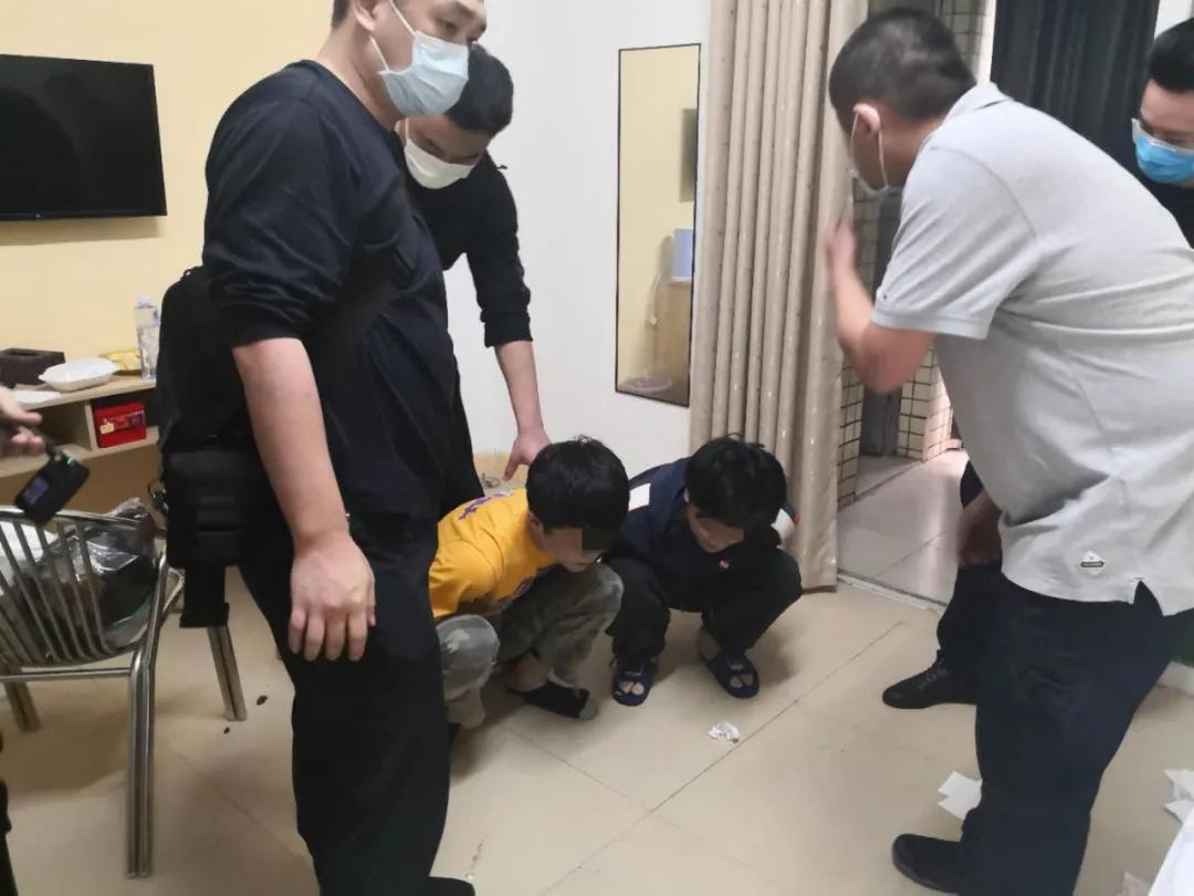 新手操作好也能轻松月入过万,如何做一台机器月赚两万