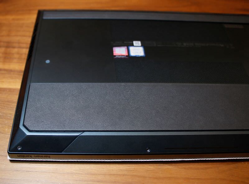 华硕asuszenbook拆屏教程,最强悍的笔记本电脑