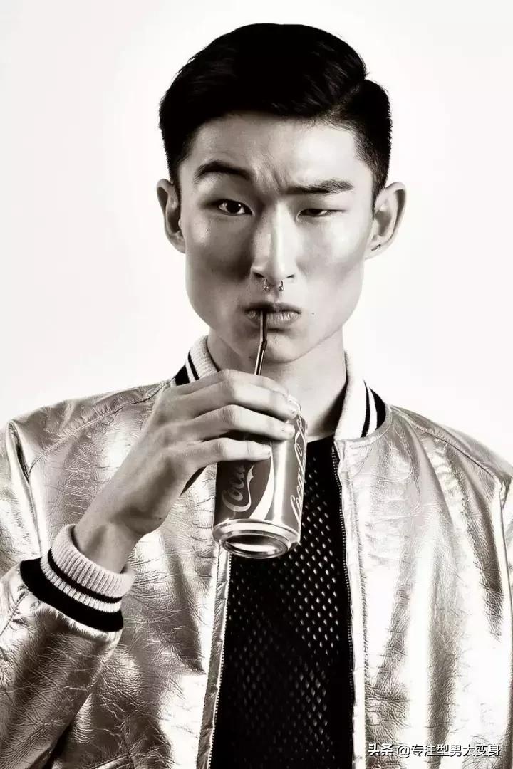 颜值不高男生怎么拍抖音素材,相貌不出众的男生怎么拍照