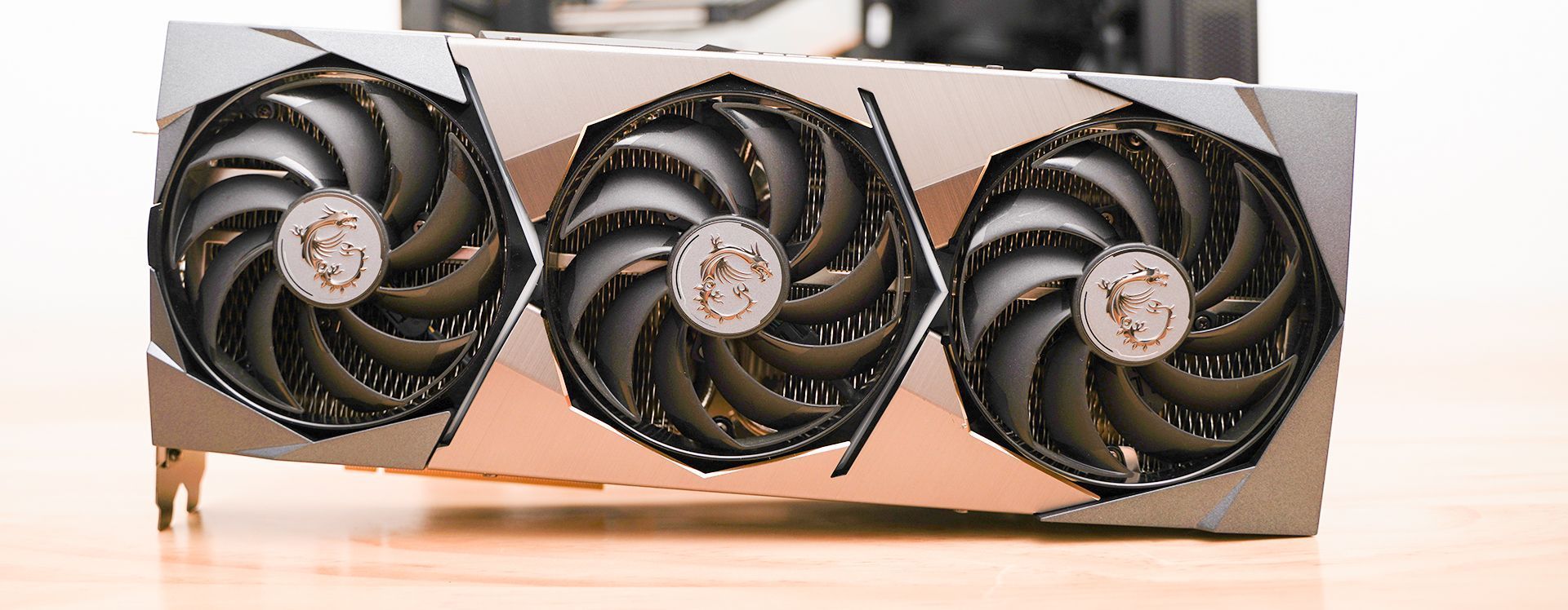 微星宙斯盾z5值不值得买,微星宙斯盾z5支持风扇