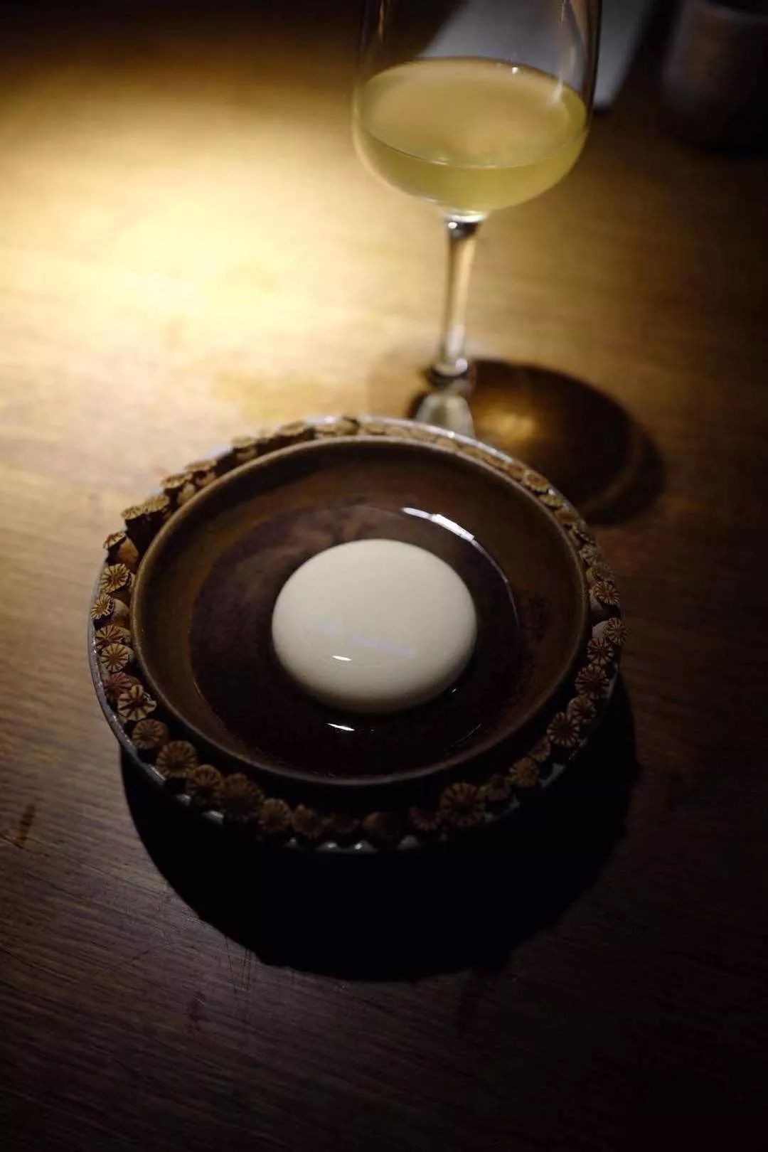 世界第一餐厅NOMA:“有什么吃什么”的能耐和“改变世界”的勇气