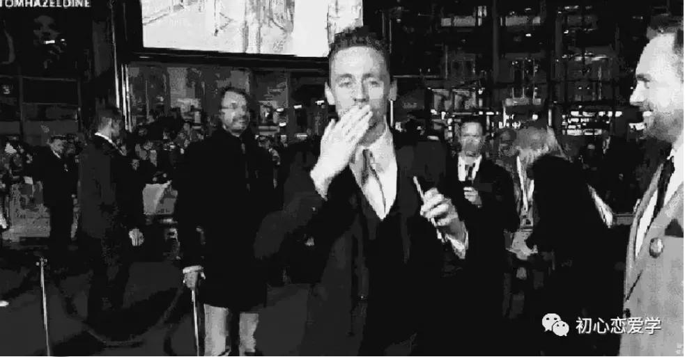 直男正确的护肤方法,男士护肤入门教学需要买什么