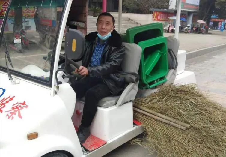 湖北鄂州碧石好人好事,鄂州梁子湖名人