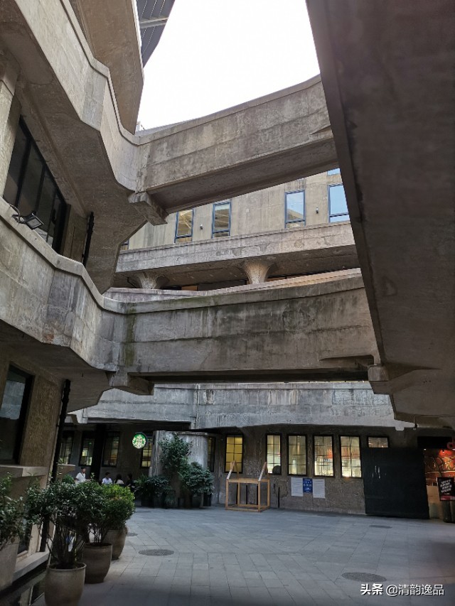 亲历诡异故事完整版,真实恐怖故事亲历者回忆