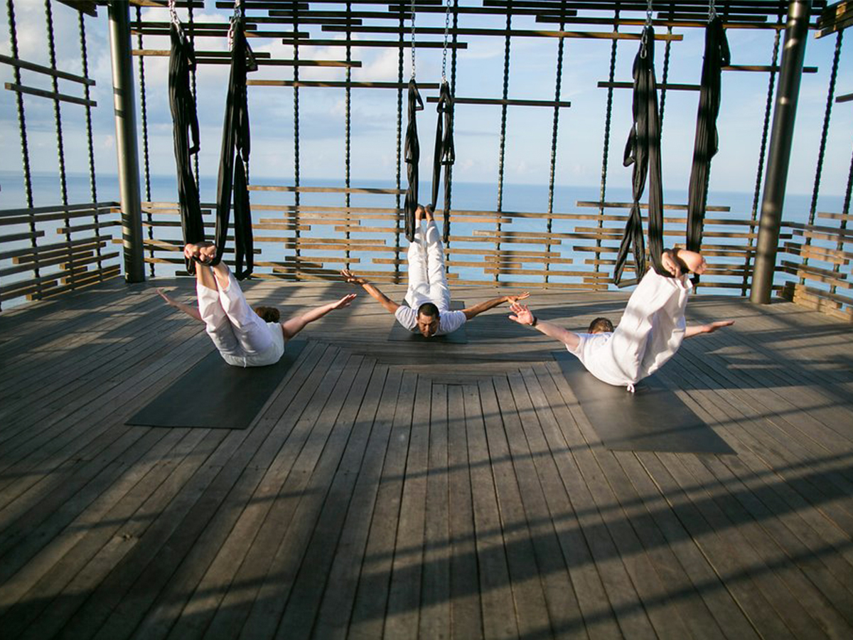 巴厘岛海边泳池度假酒店,巴厘岛海边酒店别墅推荐