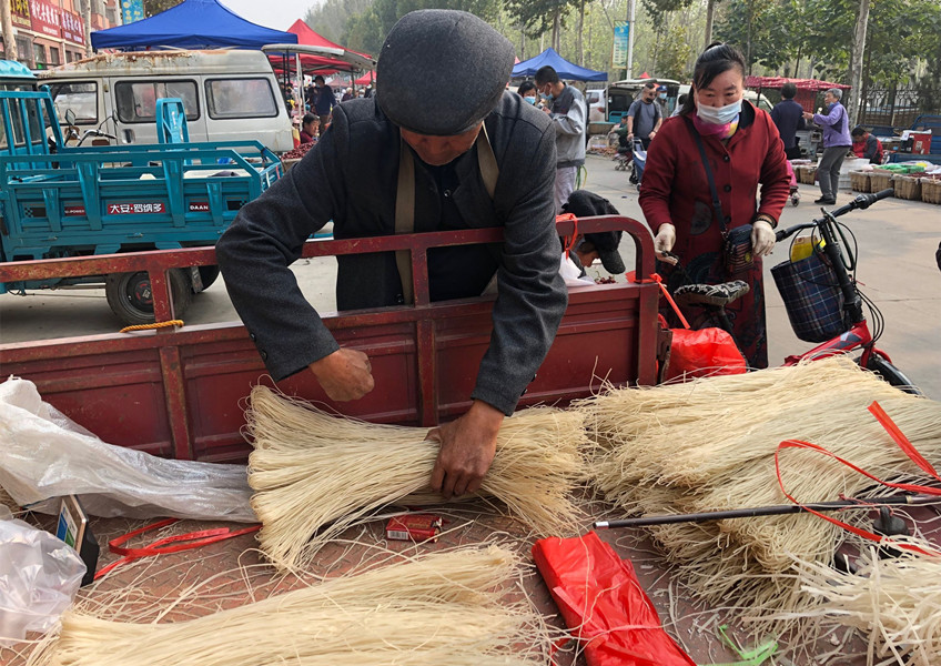 红薯粉条类似的产品,山药粉和普通粉条的区别