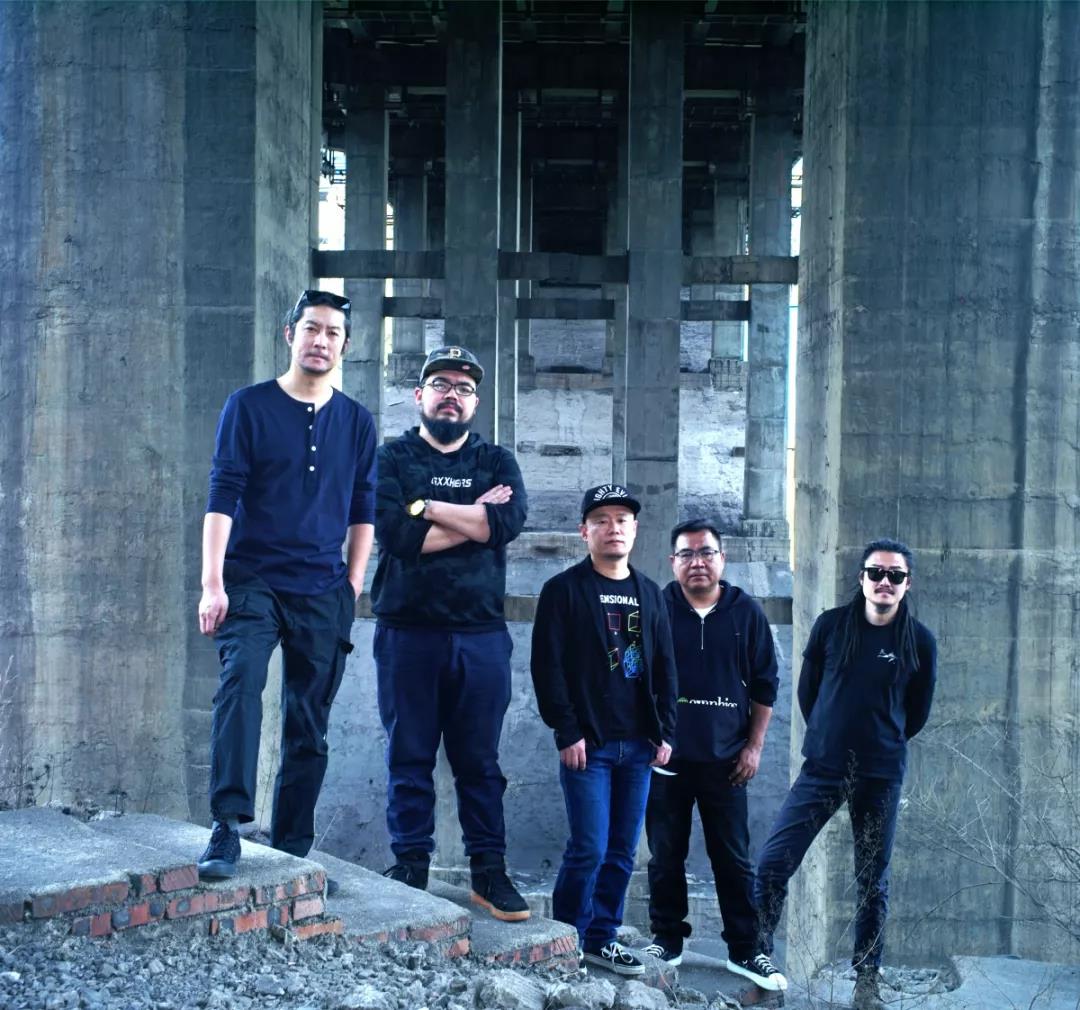 上海草莓基地挖草莓苗,超级草莓上海