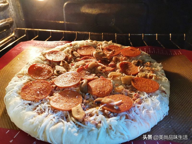 速冻披萨用什么加热,速冻披萨怎么快速解冻