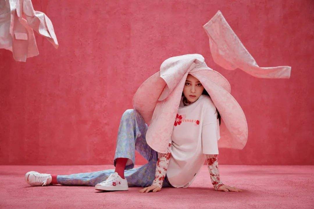 欧阳娜娜同款什么鞋,欧阳娜娜情人节同款鞋子