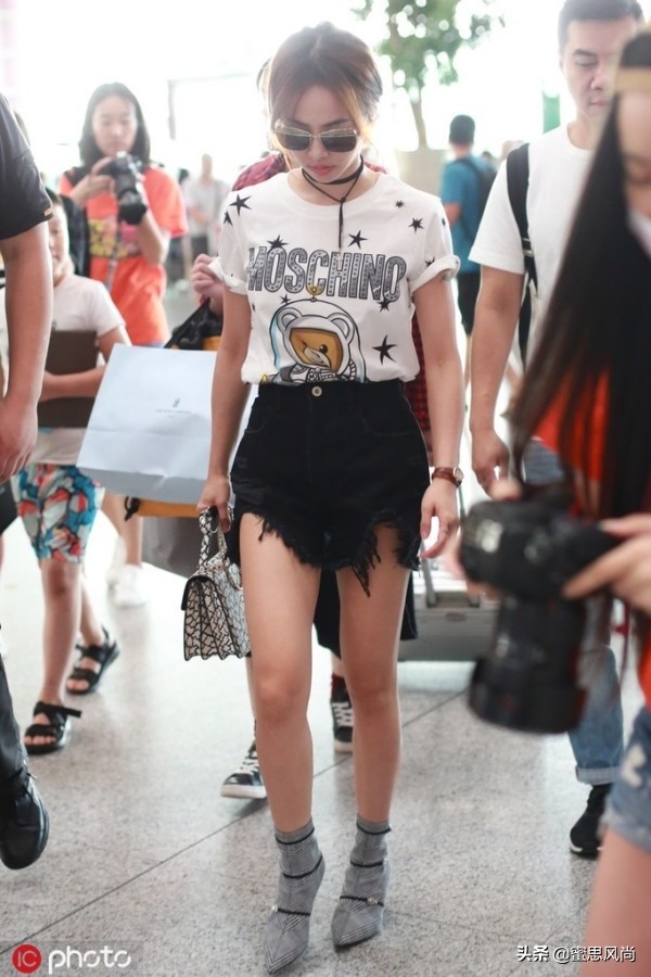 明星都在穿的棒球服,明星都穿的短袖