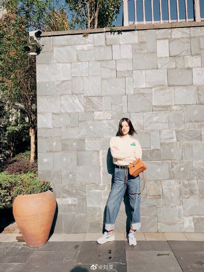 腋下包女款新款,明星同款腋下包推荐