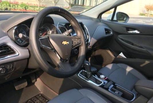 雪佛兰科鲁兹用什么机油好,10年雪佛兰科鲁兹多少钱