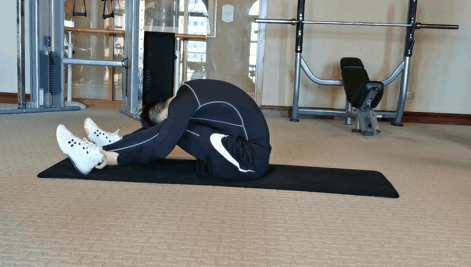 跑步下腹部疼还要继续跑吗,跑步下背部酸痛僵硬怎么办