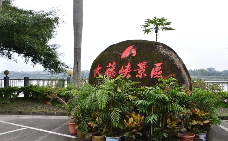 广西被低估美食,广西被低估的景点