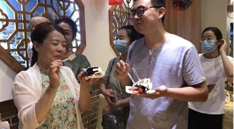 到底“错换”还是“偷换”？专业人士3个逻辑分析，有理有据