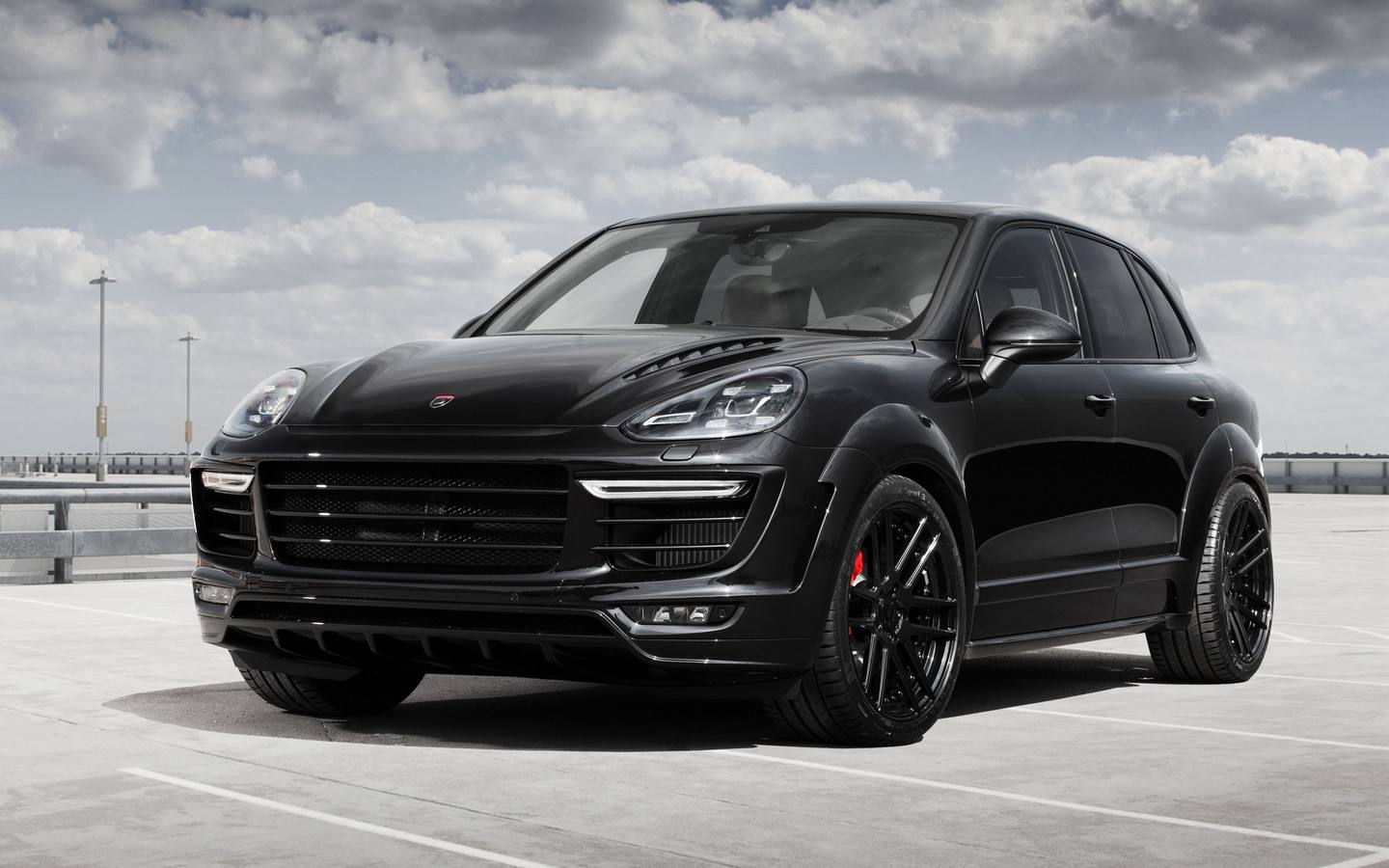 保时捷卡宴费油吗,保时捷卡宴用车成本