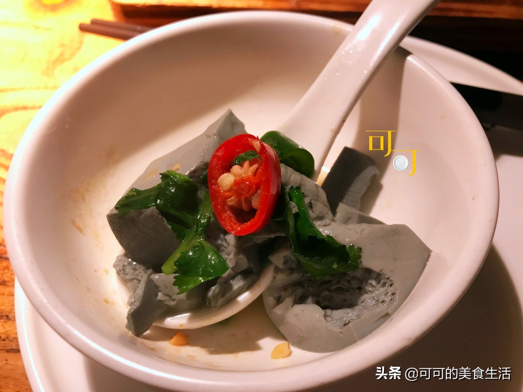 可可春节广西之旅：桂小厨里吃桂菜，4个人284元，最爱柠檬鸭