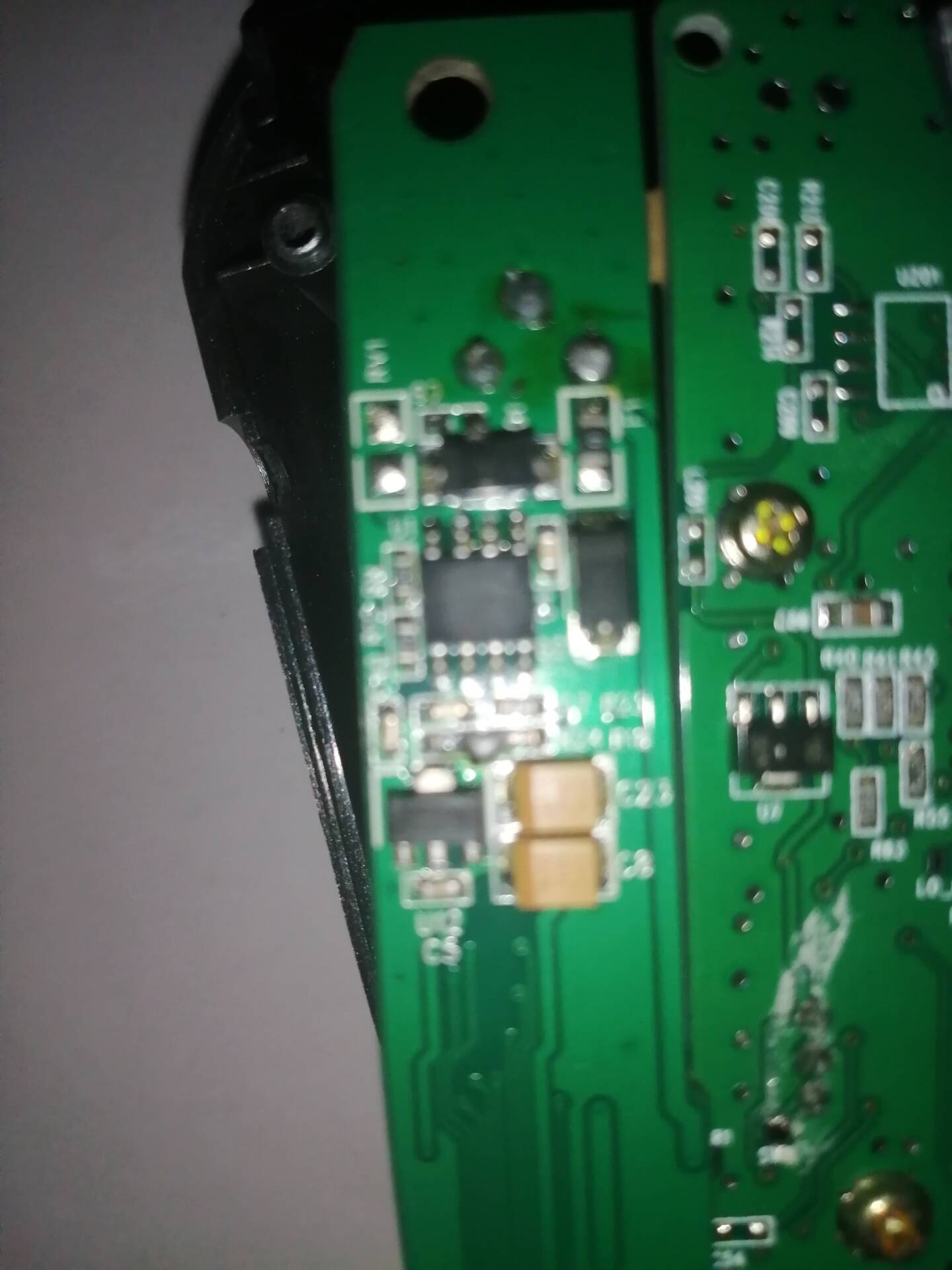 拆解雷达电子狗,拆解轮速传感器