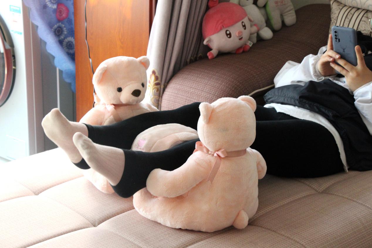 贴心设计，智享生活：礼意久久安妮熊腿部按摩器