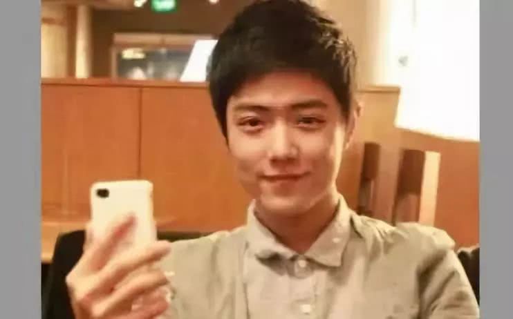 看看先辈们是如何评价肖战的,娱乐圈先辈评价肖战红海