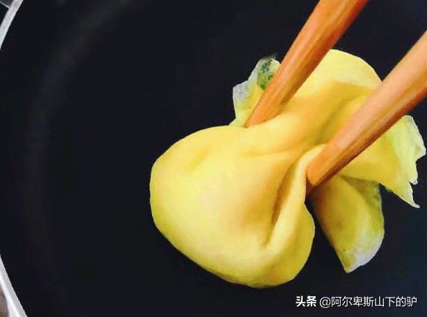 手把手教你做出漂亮又好看的蛋饺,自己动手丰衣足食纯手工蛋饺