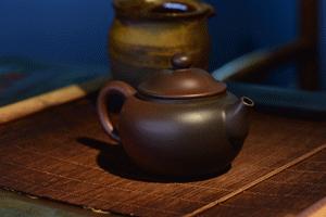 紫陶壶怎么养,紫陶壶怎么养茶垢