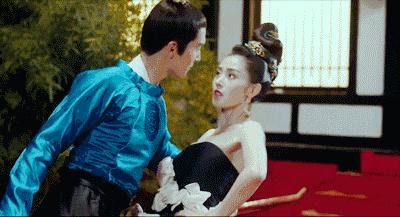 海岩之子执导的「太子妃升职记」，为何能用90万成本赚27亿点击量