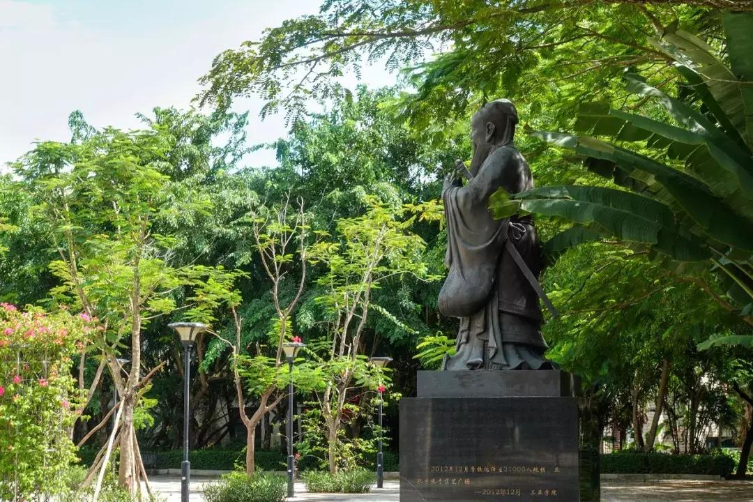 三亚学院21年新生报到,三亚学院新生入学教育