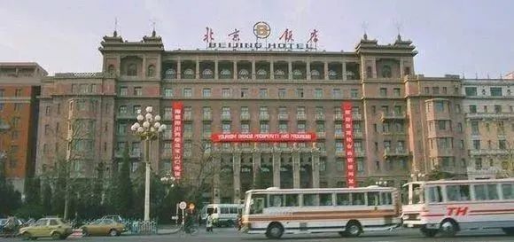 40年前的照片满满的回忆,致青春致回忆三十年前的老照片