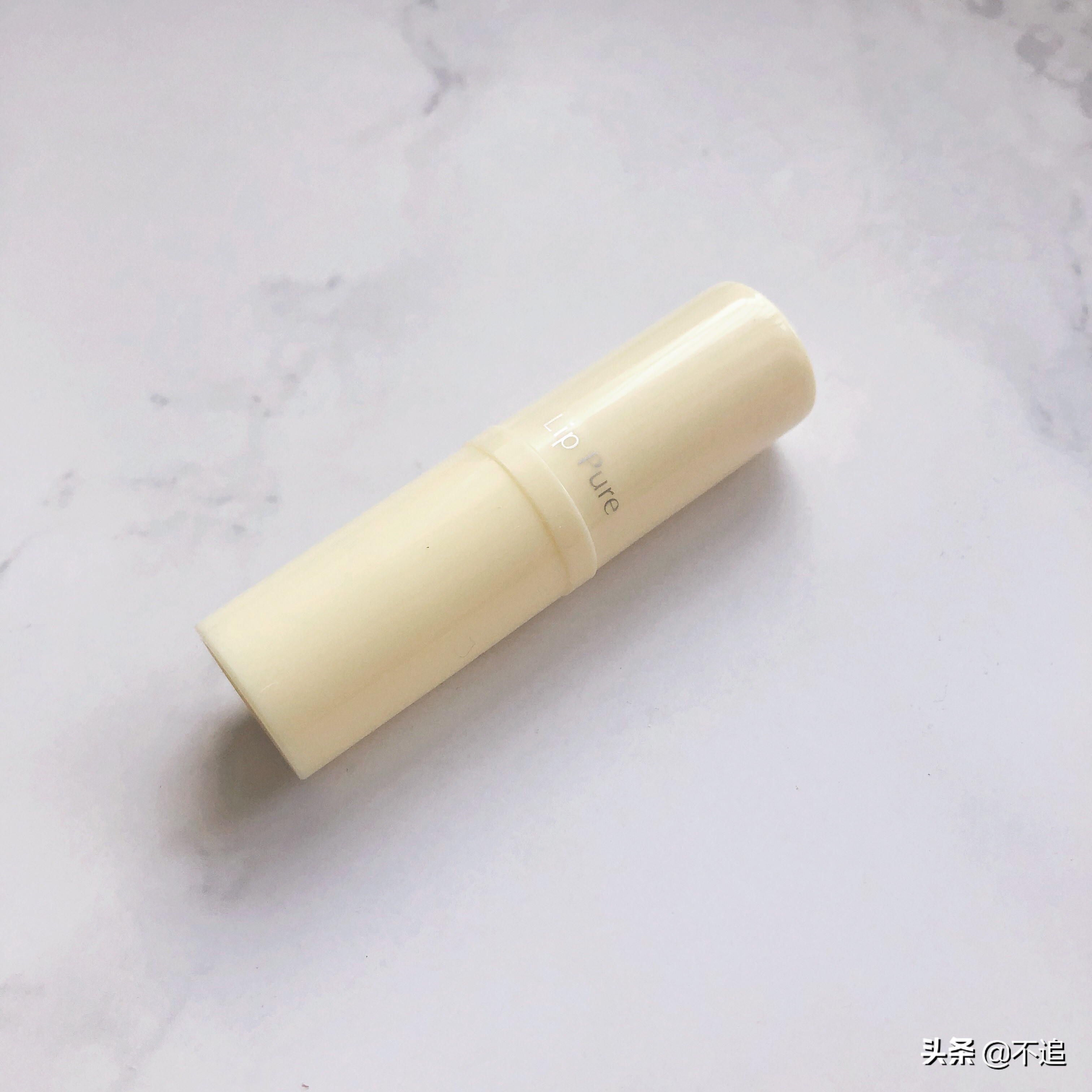 说点干唇不想听的，有的网红唇膏，真不一定好用