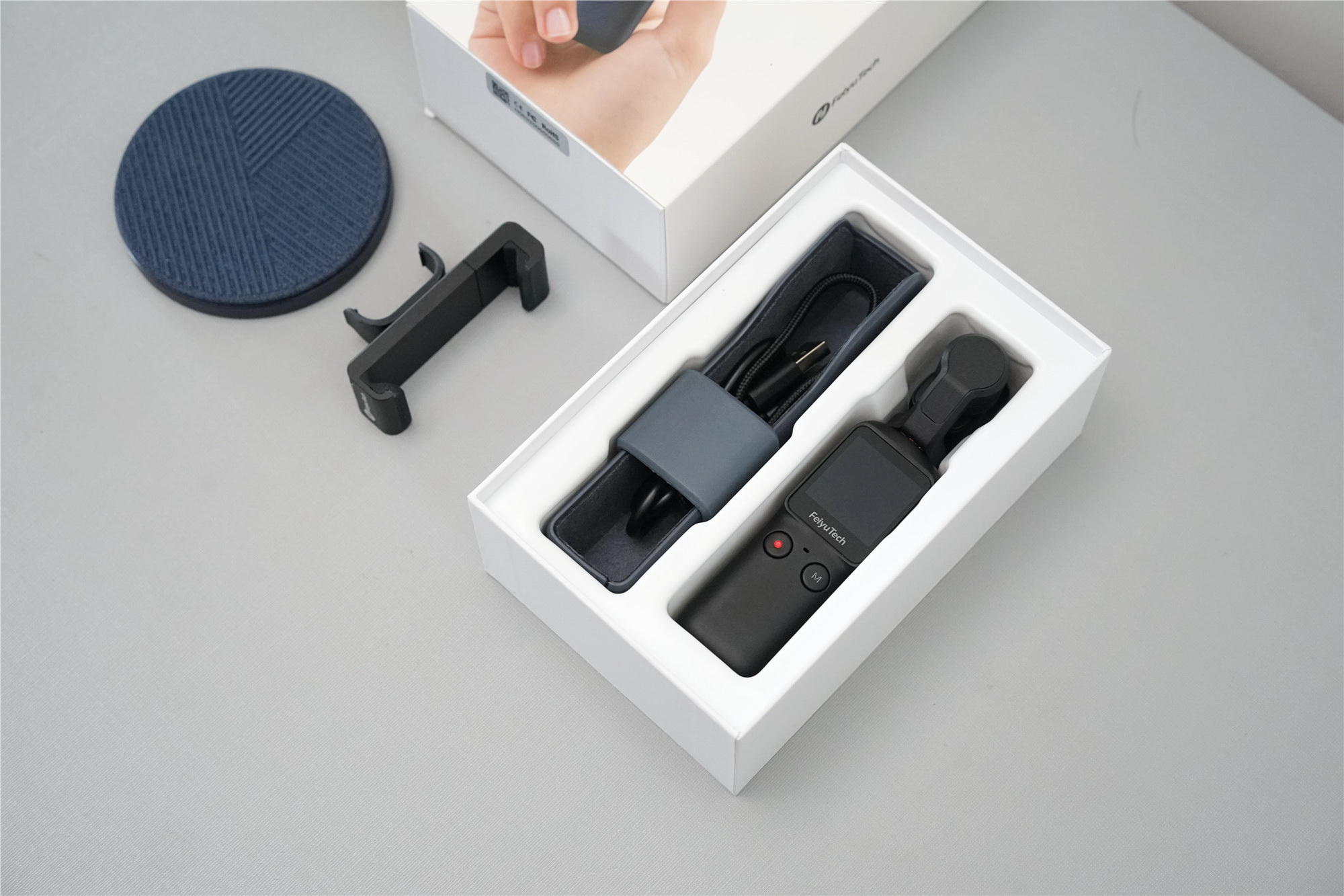 随身携带的小相机,飞宇pocket1云台相机测评