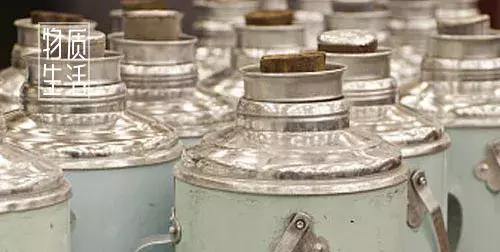 你永远不知道保温杯里装了什么,你永远都不知道保温杯里是什么