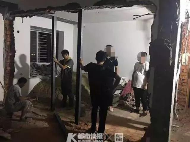 男子刚买了房子就降价,一男子买完房子不到半年房子降价