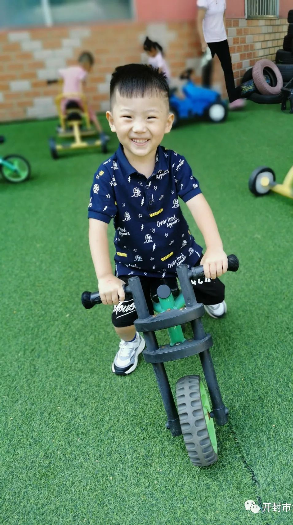 幼儿园开学第一周精彩掠影,幼儿园开学第一周快乐时光