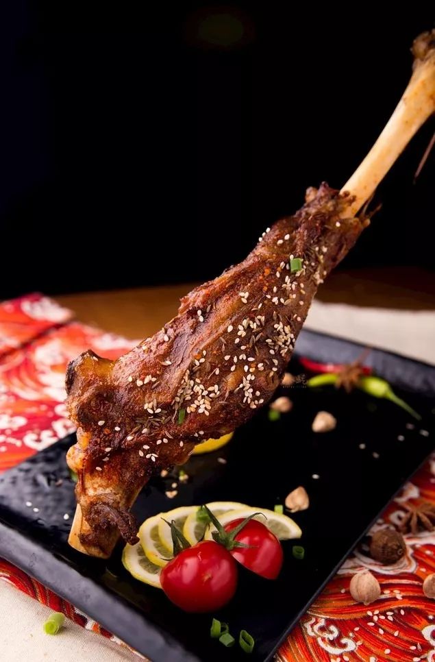 中秋爆惠！新会碧桂园549元=2大2小自助早晚餐+烤羊腿+西游儿童剧