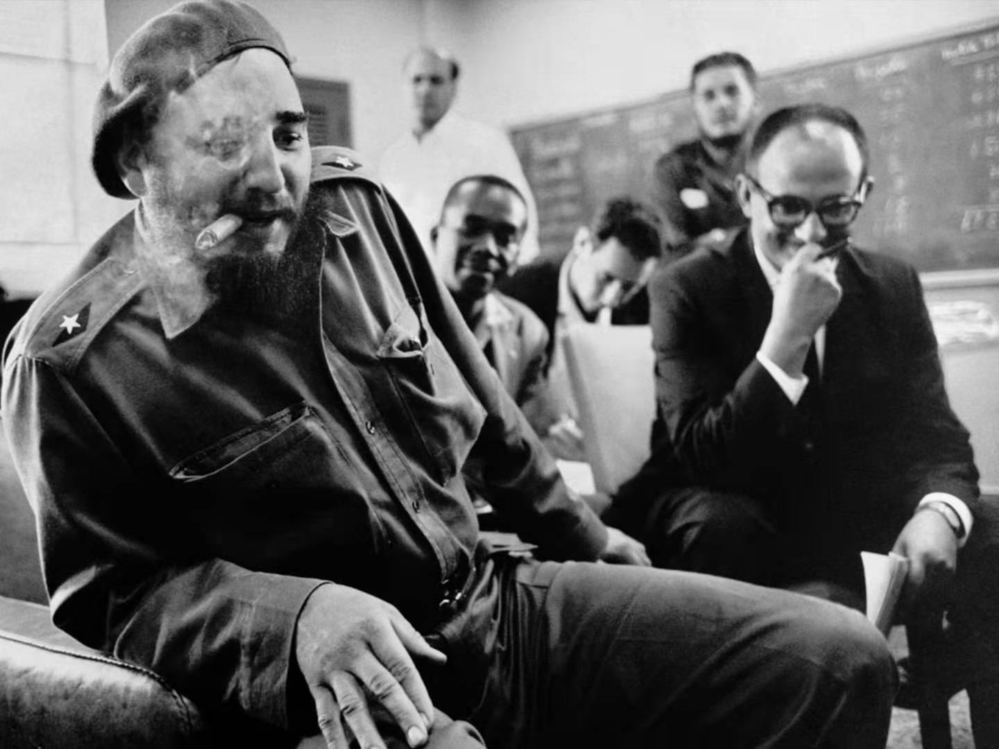 人物|马拉多纳：革命和*卡因可**