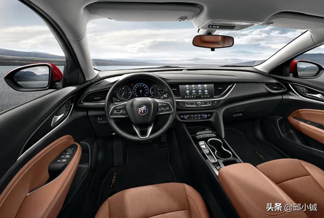 b级车性价比之王的别克君威,b级车蒙迪欧和君威哪个值得入手