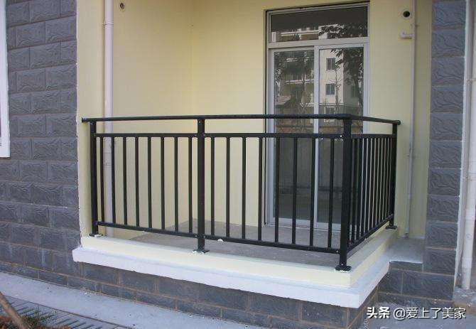 阳台铝合金护栏要不要拆除？怪自己当初不懂