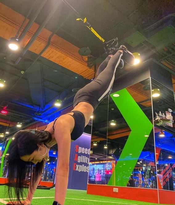 肩周炎瑜伽康复训练方法视频教程,治疗肩周炎的瑜伽锻炼方法