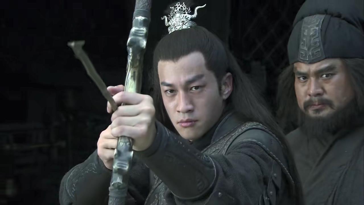 吕布辕门射戟是怎么射的,辕门射戟射得方天画戟