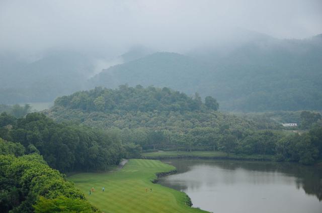 观澜湖高尔夫球会酒店,观澜湖高尔夫球场有哪几个酒店