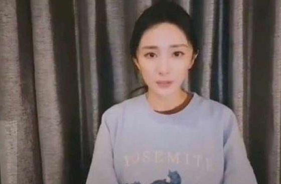 杨幂魏大勋被曝共赴三亚度假,杨幂魏大勋辟谣视频