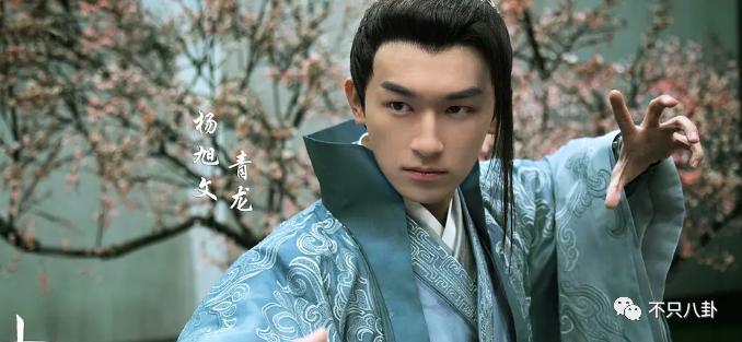 拔出萝卜带出泥！吴亦凡事件又扯出这么多连环瓜了......