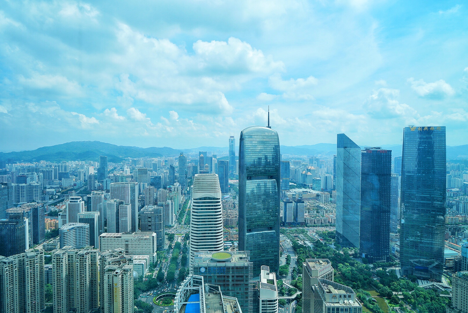 广州小蛮腰四季酒店,广州必住酒店