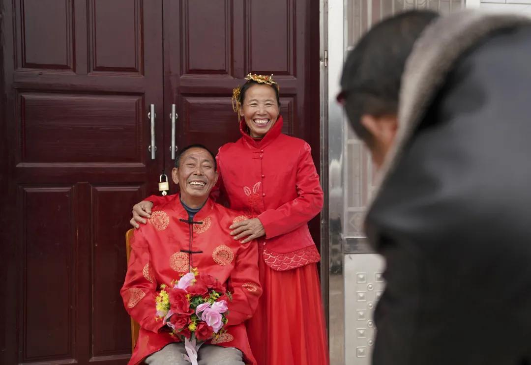 彪炳史册的脱贫攻坚疫情防控,伟大壮举中国脱贫攻坚成就展视频