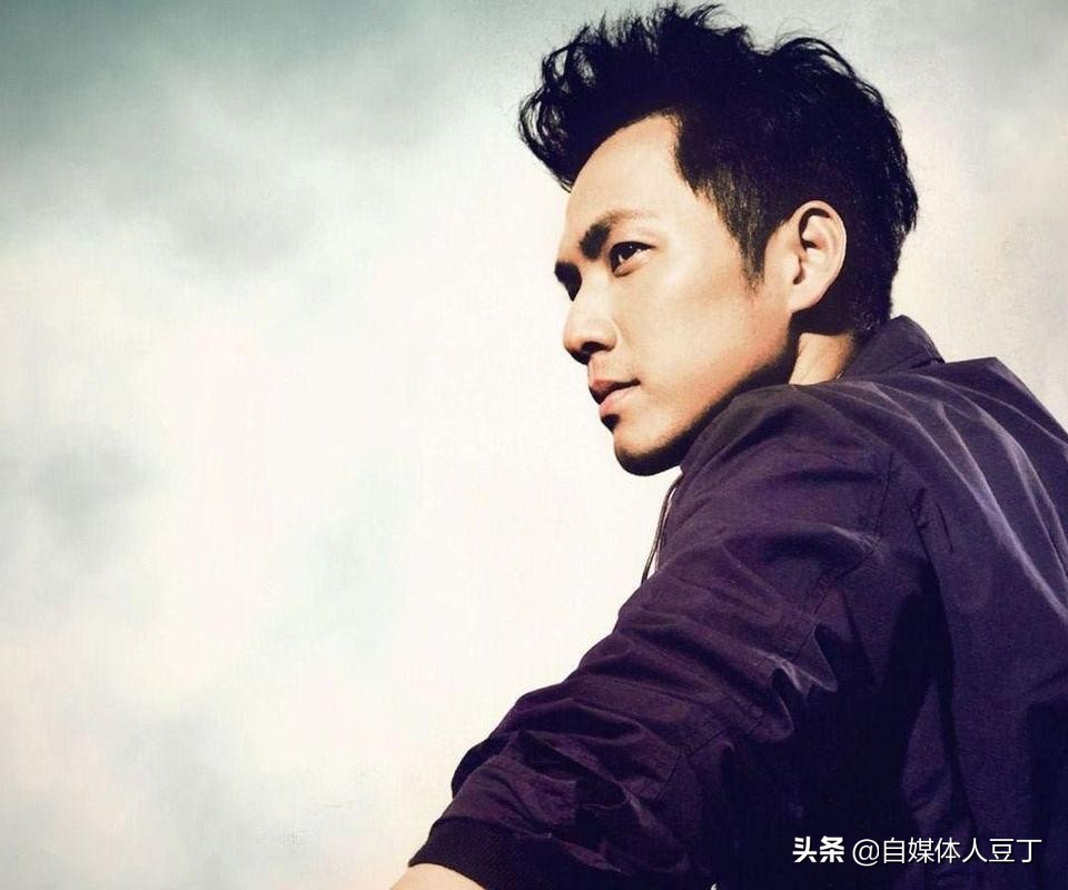 钟汉良44岁电视剧,钟汉良45岁出场视频