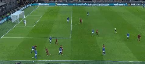 意大利主场爆冷遭北马其顿绝杀,意大利vs西班牙莫拉塔进球庆祝