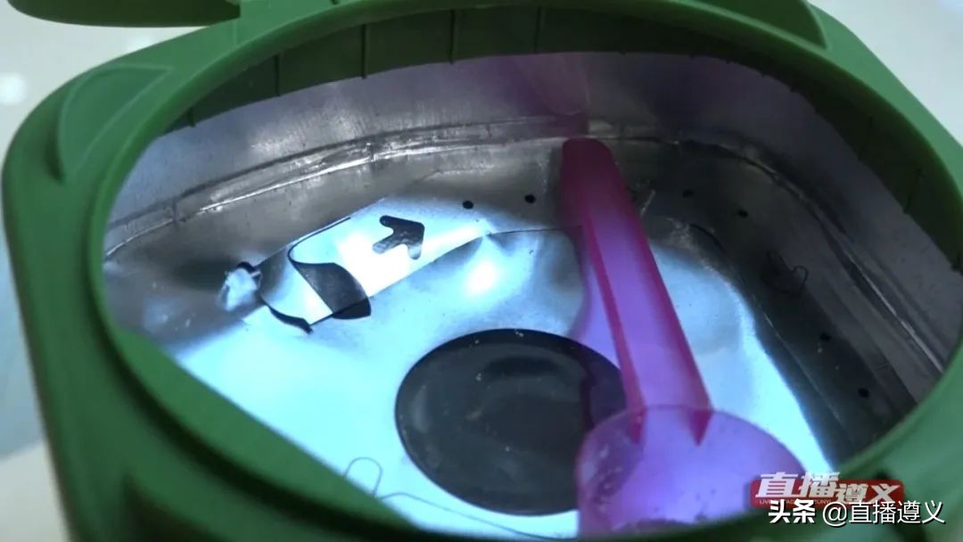 刘喻帮忙|新买奶粉密封不严？遵义宝妈心有担忧......